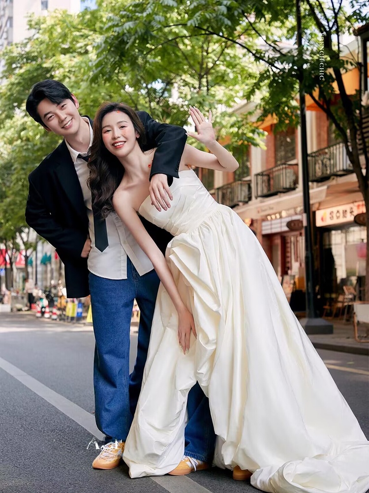 Street Fashion Couple - ملابس تصوير عصرية على الطراز الكوري
