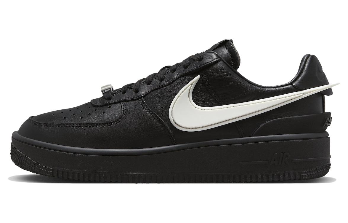نايك × أمبوش إير فورس 1 حذاء ت - مراجعة Nike Shoes Air Force 1 وسعره